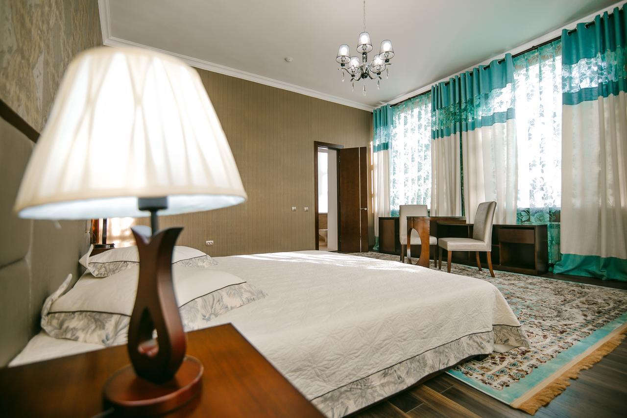 Hotel Inju Taraz Exterior photo